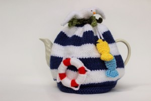 Seaside tea cosie TC11